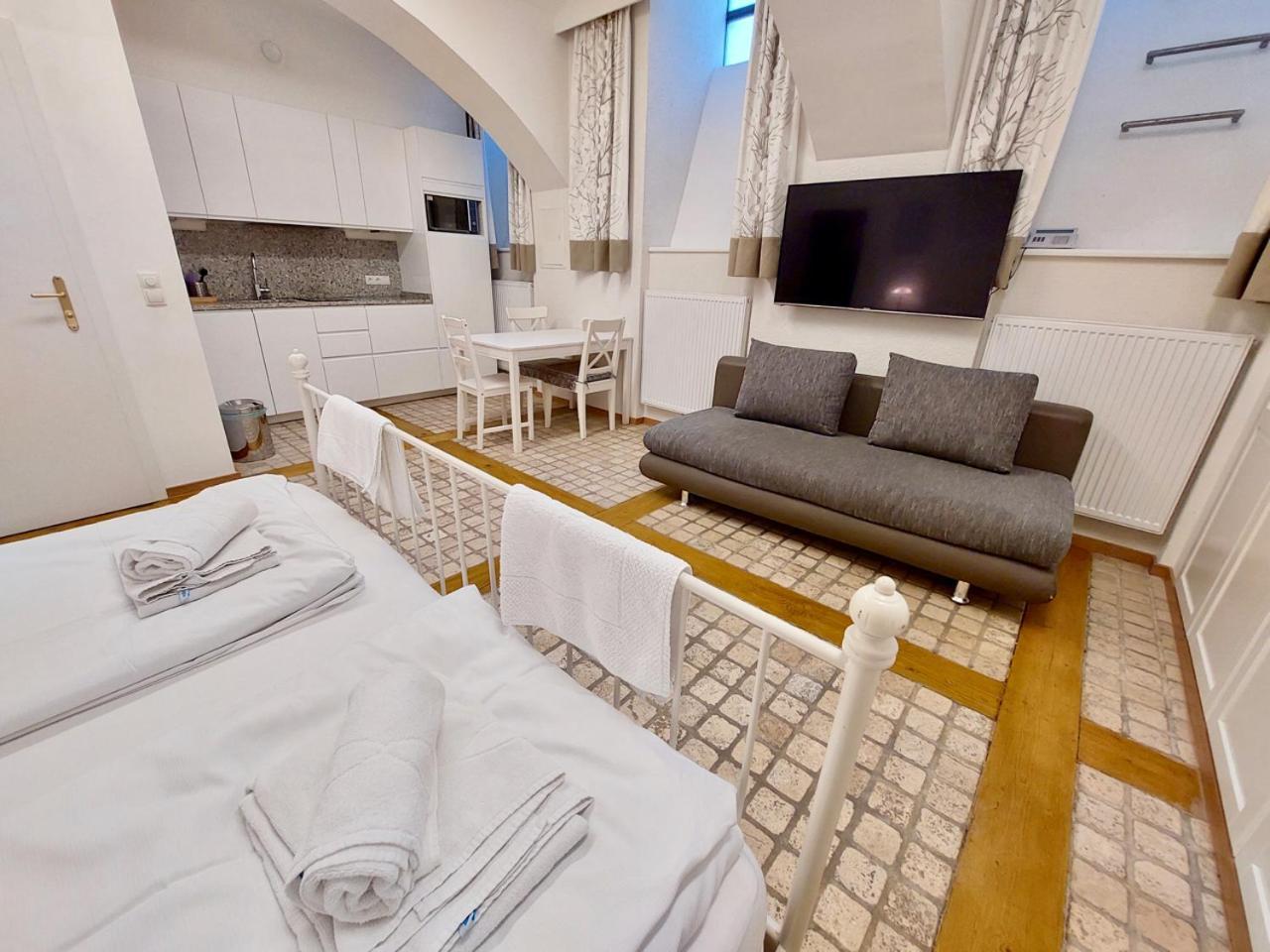 Modern Studios Near City Center 维也纳 外观 照片
