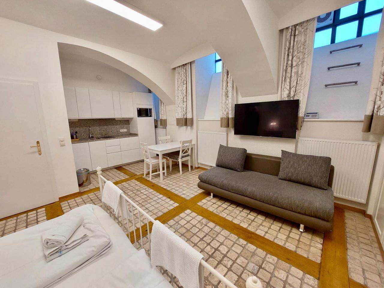 Modern Studios Near City Center 维也纳 外观 照片
