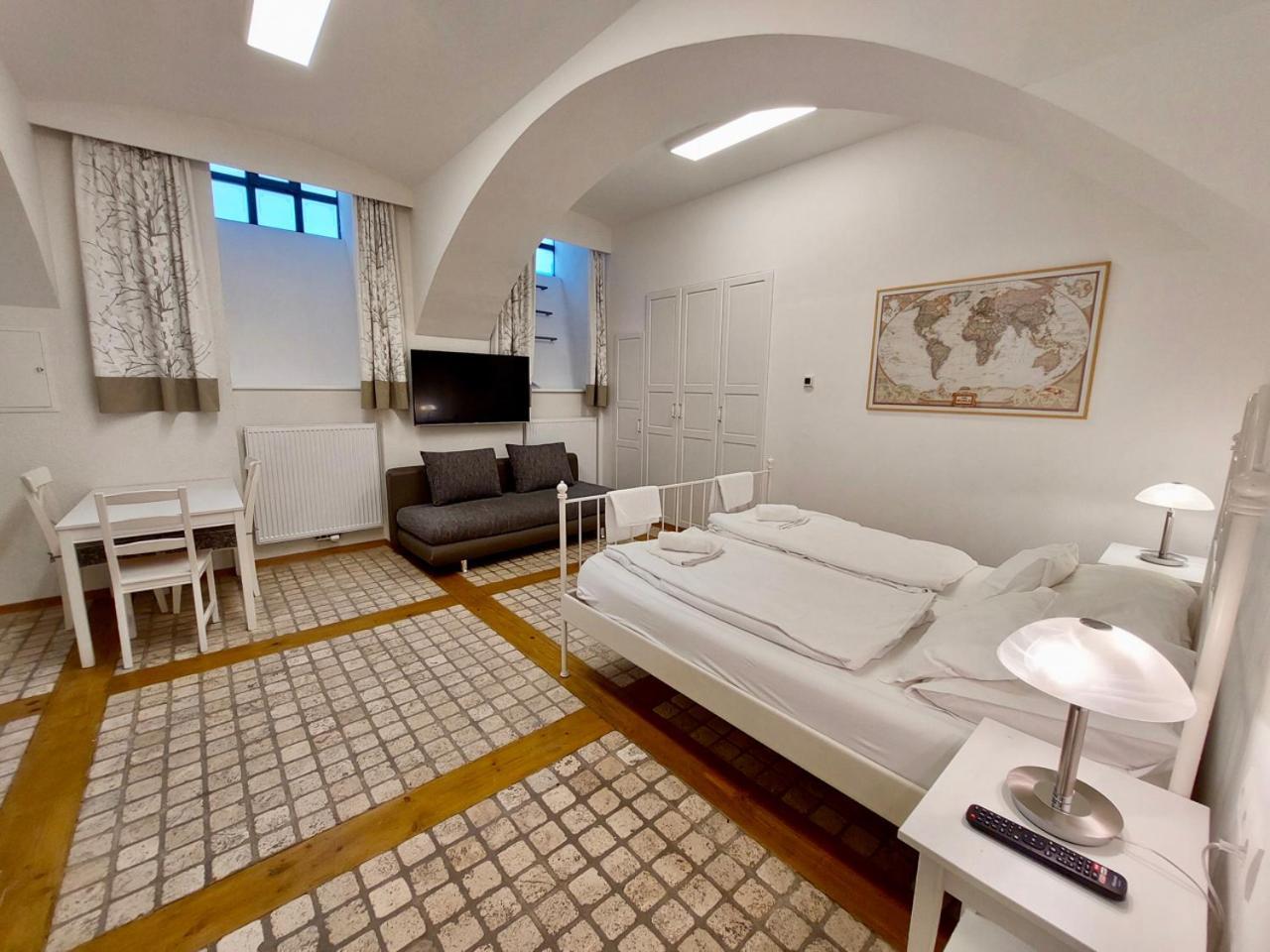 Modern Studios Near City Center 维也纳 外观 照片
