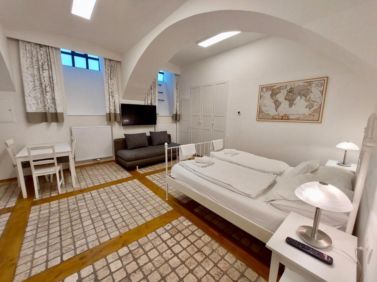 Modern Studios Near City Center 维也纳 外观 照片
